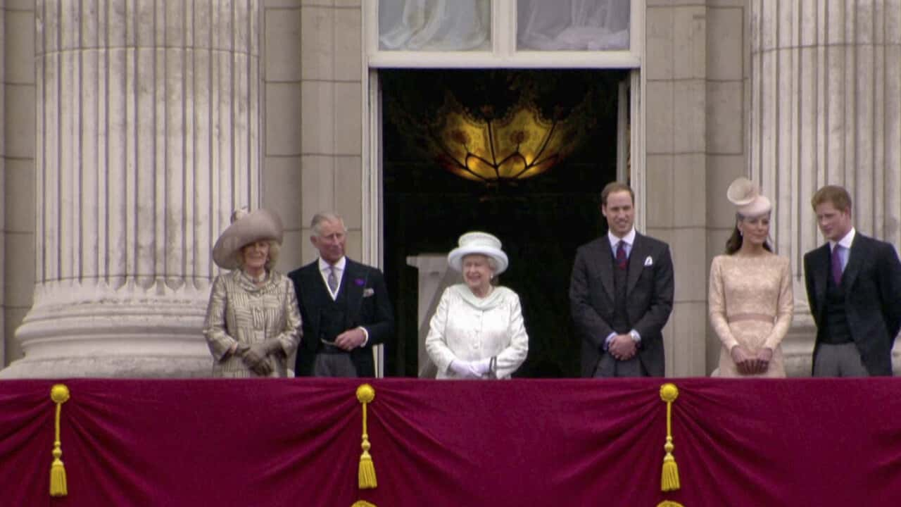 poster Hoàng tộc Windsor The Royal House of Windsor